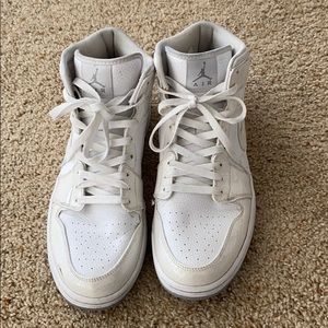 White high top Jordan’s